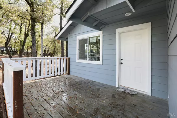 Clearlake, CA 95422,15883 27th AVE