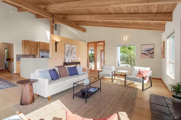 The Sea Ranch, CA 95497,455 Drovers Close