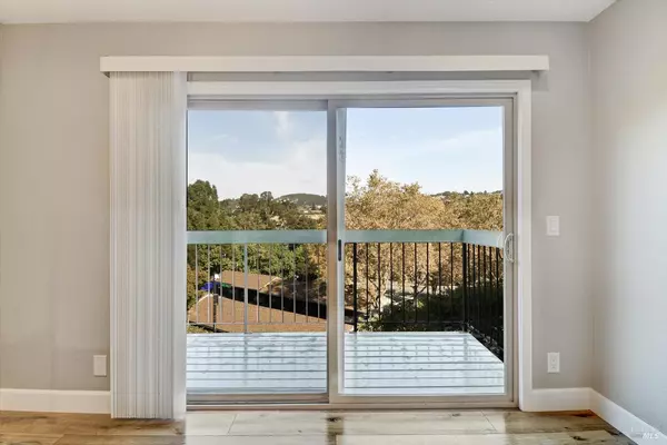 El Sobrante, CA 94803,5290 San Pablo Dam RD 18