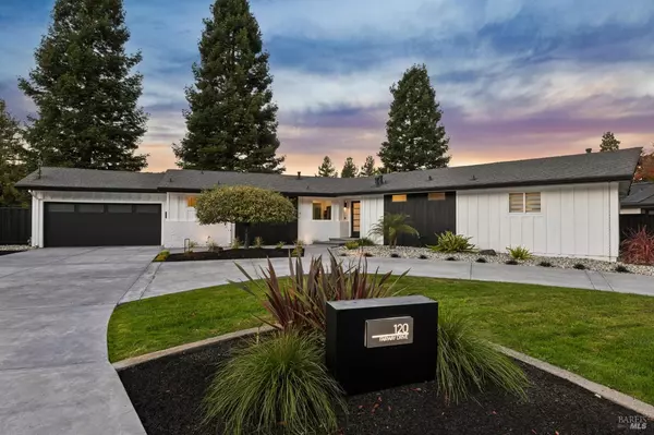 120 Fairway DR, Novato, CA 94949