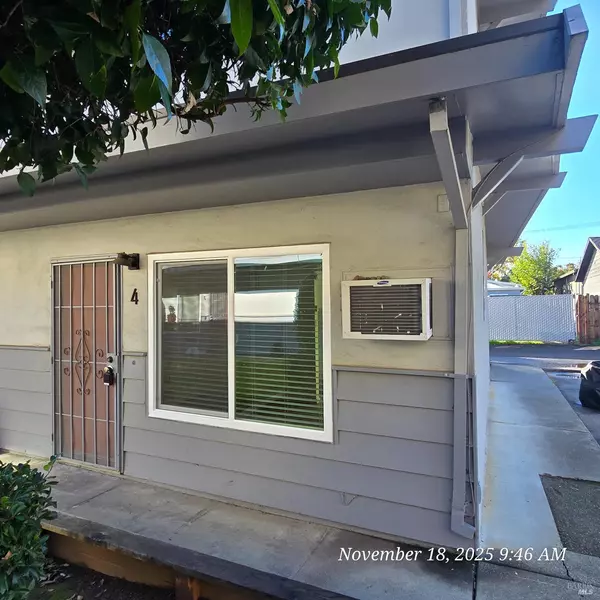 140 Cernon ST 4, Vacaville, CA 95688