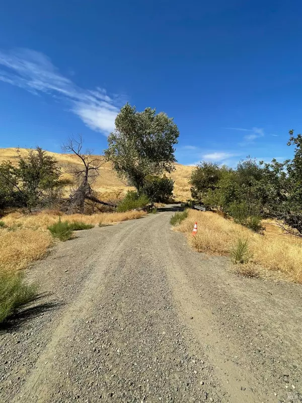 Winters, CA 95616,0 Central LN