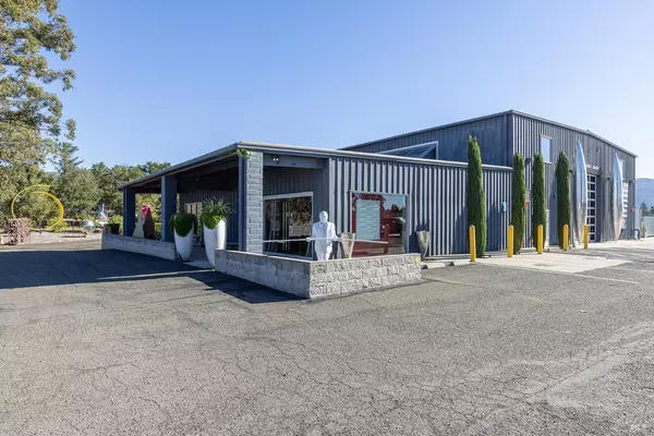 Napa, CA 94558,1821 Monticello RD