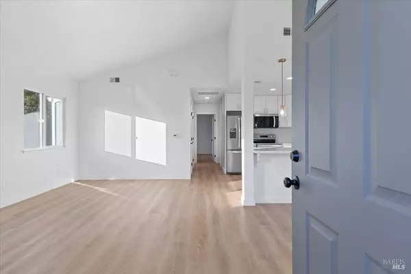 6838 Avenida Cala, Rohnert Park, CA 94928