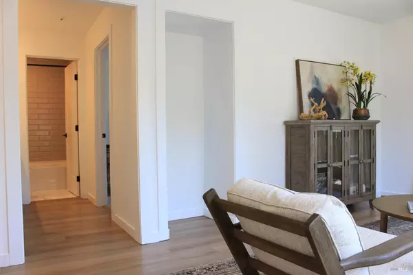 Rohnert Park, CA 94928,1347 Southwest BLVD F