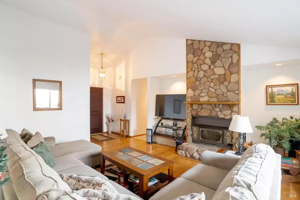 Napa, CA 94558,Address not disclosed