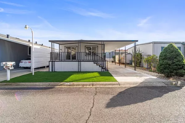 Napa, CA 94558,84 Hacienda DR