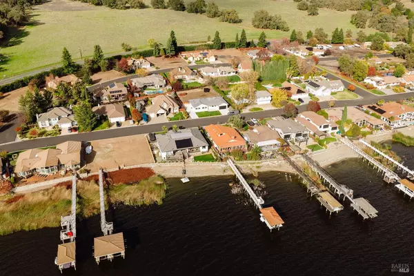 Lucerne, CA 95458,8388 Paradise Lagoon DR