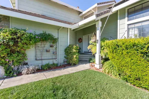 Rohnert Park, CA 94928,1304 Rosie CT