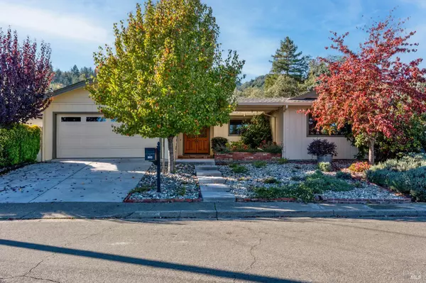 Ukiah, CA 95482,534 Nokomis DR