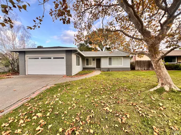 Rio Vista, CA 94571,445 Drouin DR