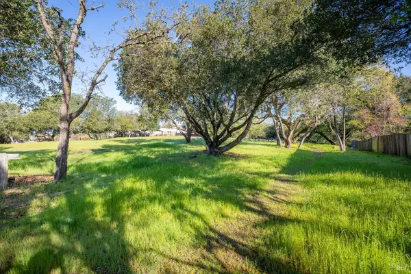 Santa Rosa, CA 95404,2360 Sycamore AVE