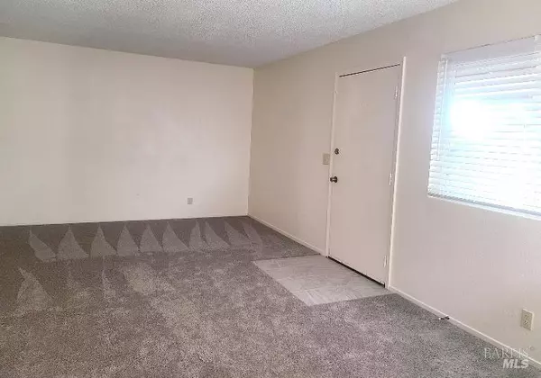 Santa Rosa, CA 95407,2424 Kenton CT