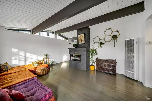 Oakland, CA 94605,7810 Sanford ST