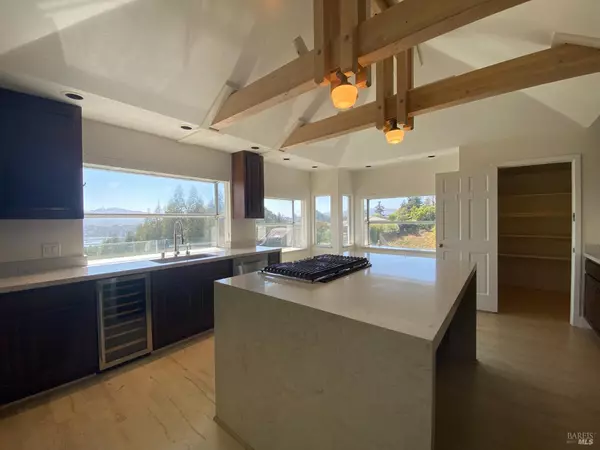 Belvedere Tiburon, CA 94920,67 Via Los Altos