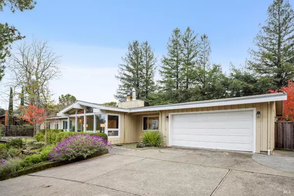 San Anselmo, CA 94960,295 Stuyvesant DR