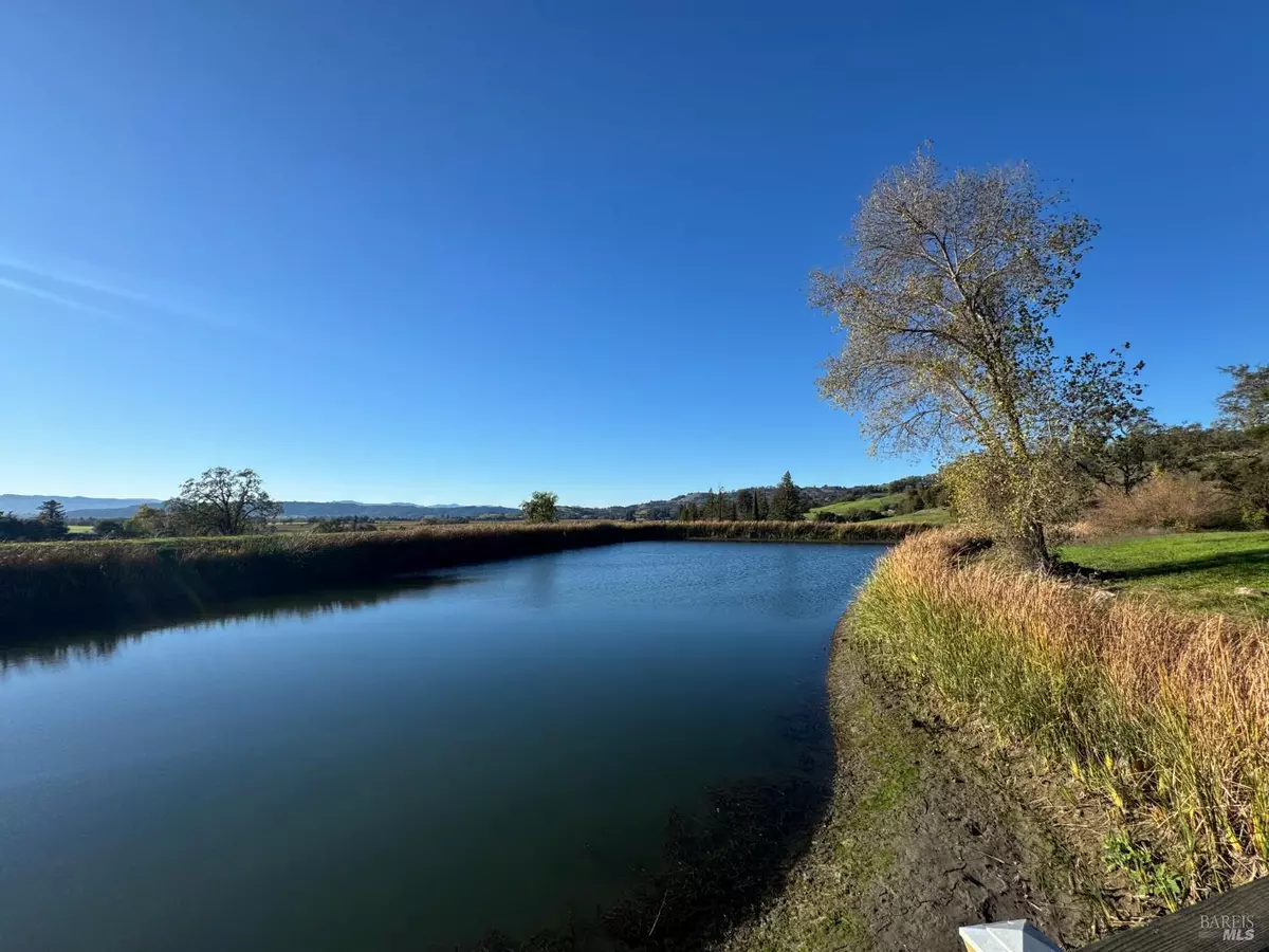 Geyserville, CA 95441,6114 Red Winery RD