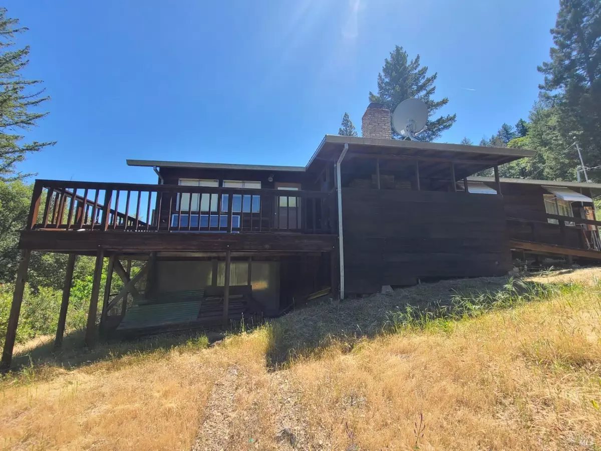 Covelo, CA 95428,3620 Eel River Ranch RD
