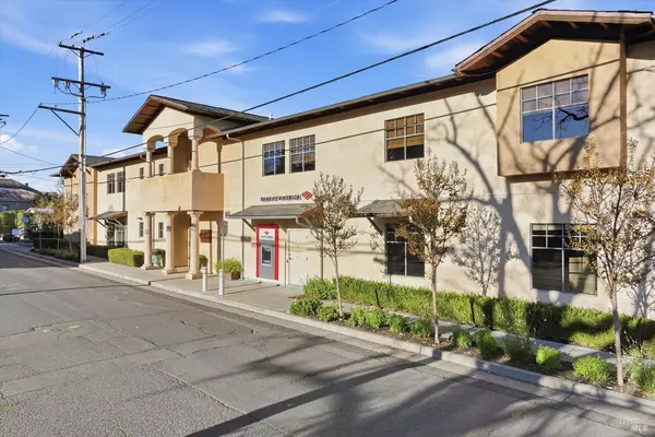 1050 Adams ST, St. Helena, CA 94574