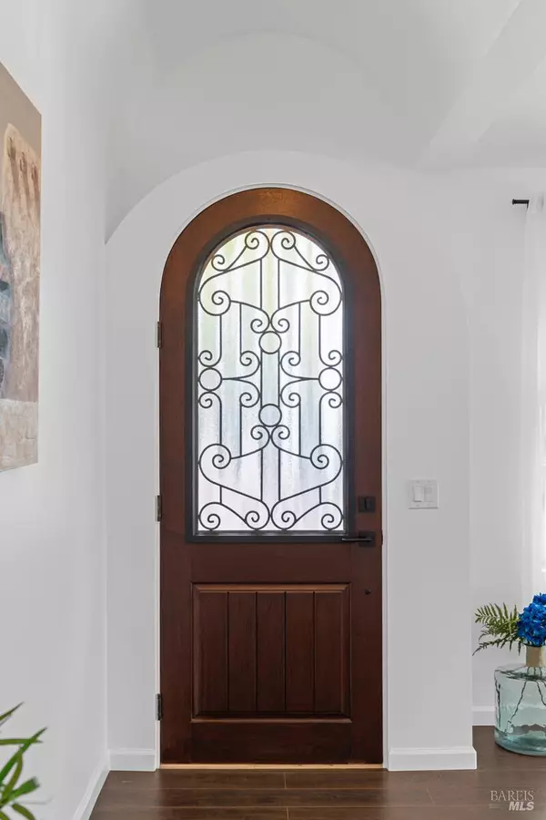 Vacaville, CA 95687,1649 California DR