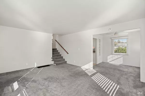 Vallejo, CA 94589,104 Hermosa AVE