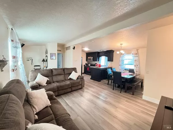 Santa Rosa, CA 95407,3309 S Santa Rosa AVE 16 S