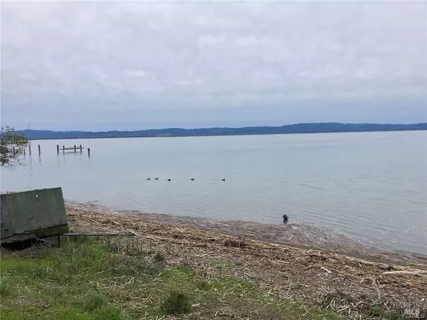 Lucerne, CA 95458,7005 E Highway 20