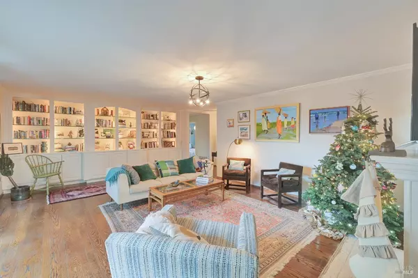 San Rafael, CA 94901,28 Bonnie Banks WAY