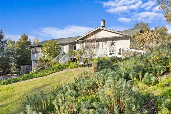 Windsor, CA 95492,10465 Pelham DR