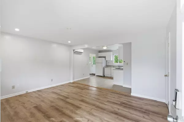 San Geronimo, CA 94963,567 San Geronimo Valley DR