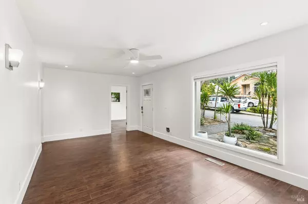 Vallejo, CA 94590,111 Milita ST