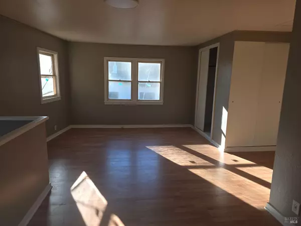 Angwin, CA 94508,420 Howell Mountain RD