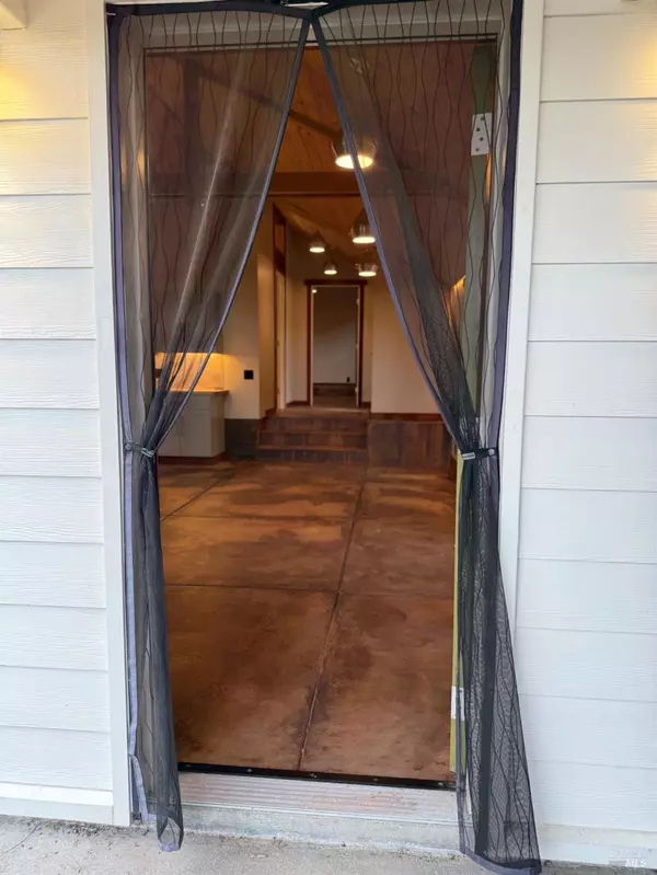 Gualala, CA 95445,39143 S Highway 1 WAY