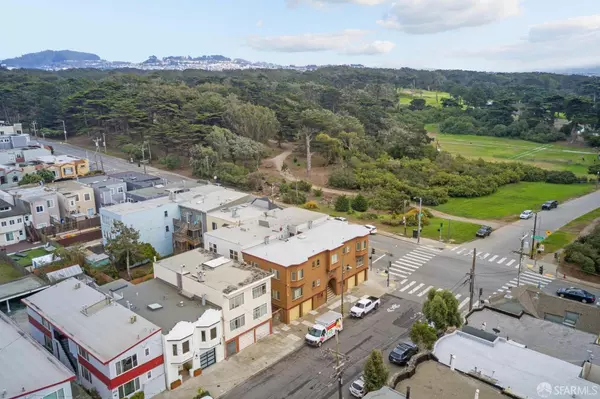 San Francisco, CA 94121,878 47th AVE