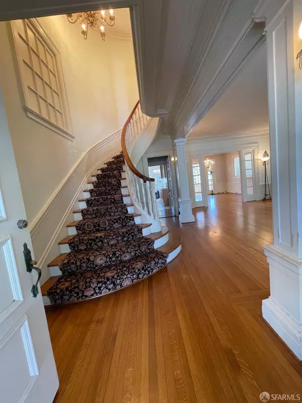 San Francisco, CA 94116,2466 34th AVE