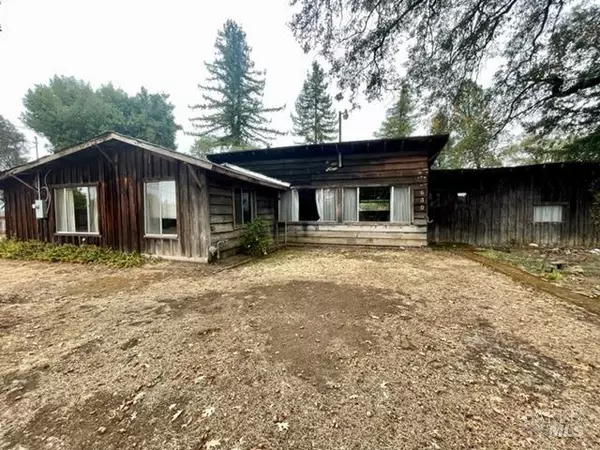 630 E School WAY, Redwood Valley, CA 95470