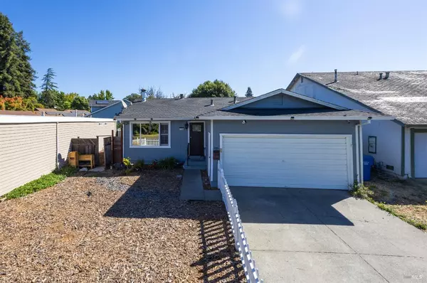 1186 Camino Corinado, Rohnert Park, CA 94928