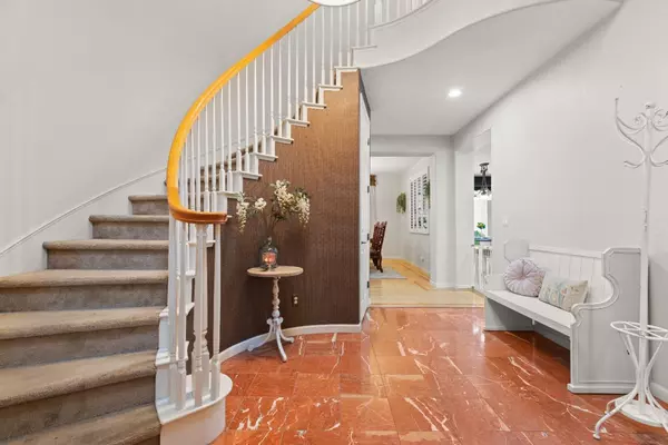 4300 Blake DR Modesto, CA 95356