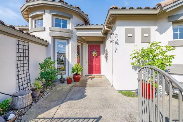 1980 Briarcliff LN Lincoln, CA 95648