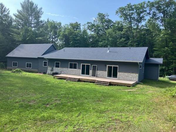 6376 Rhodes RD, Houghton Lake, MI 48629