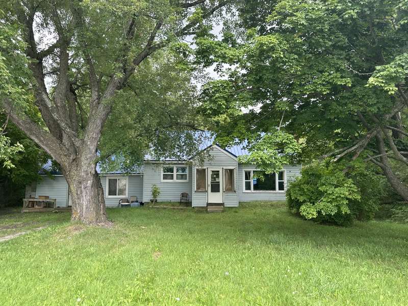 7309 Spring ST, Alanson, MI 49706