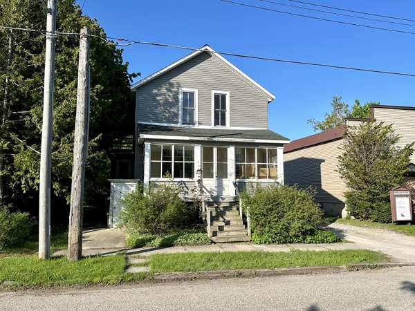 225 Backus ST,  Cheboygan,  MI 49721