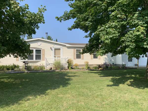 3272 W Nicholson Hill RD,  Ossineke,  MI 49766