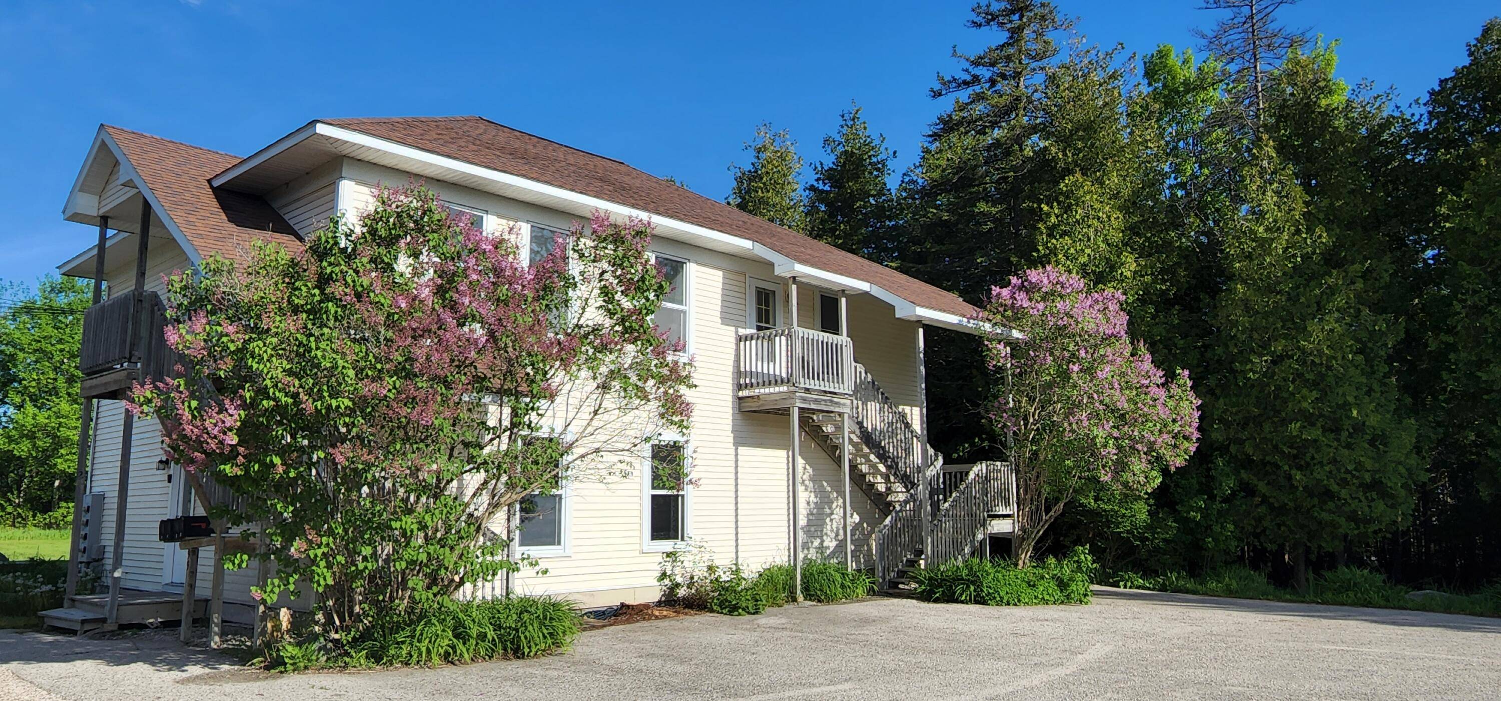 99 Grondin RD, St. Ignace, MI 49781