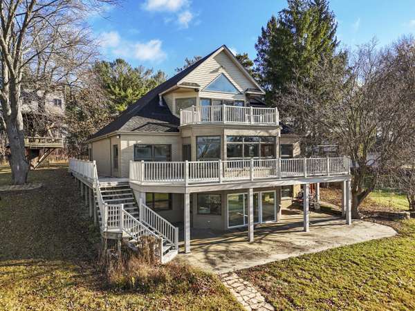 4348 W Lakeside DR, West Branch, MI 48661