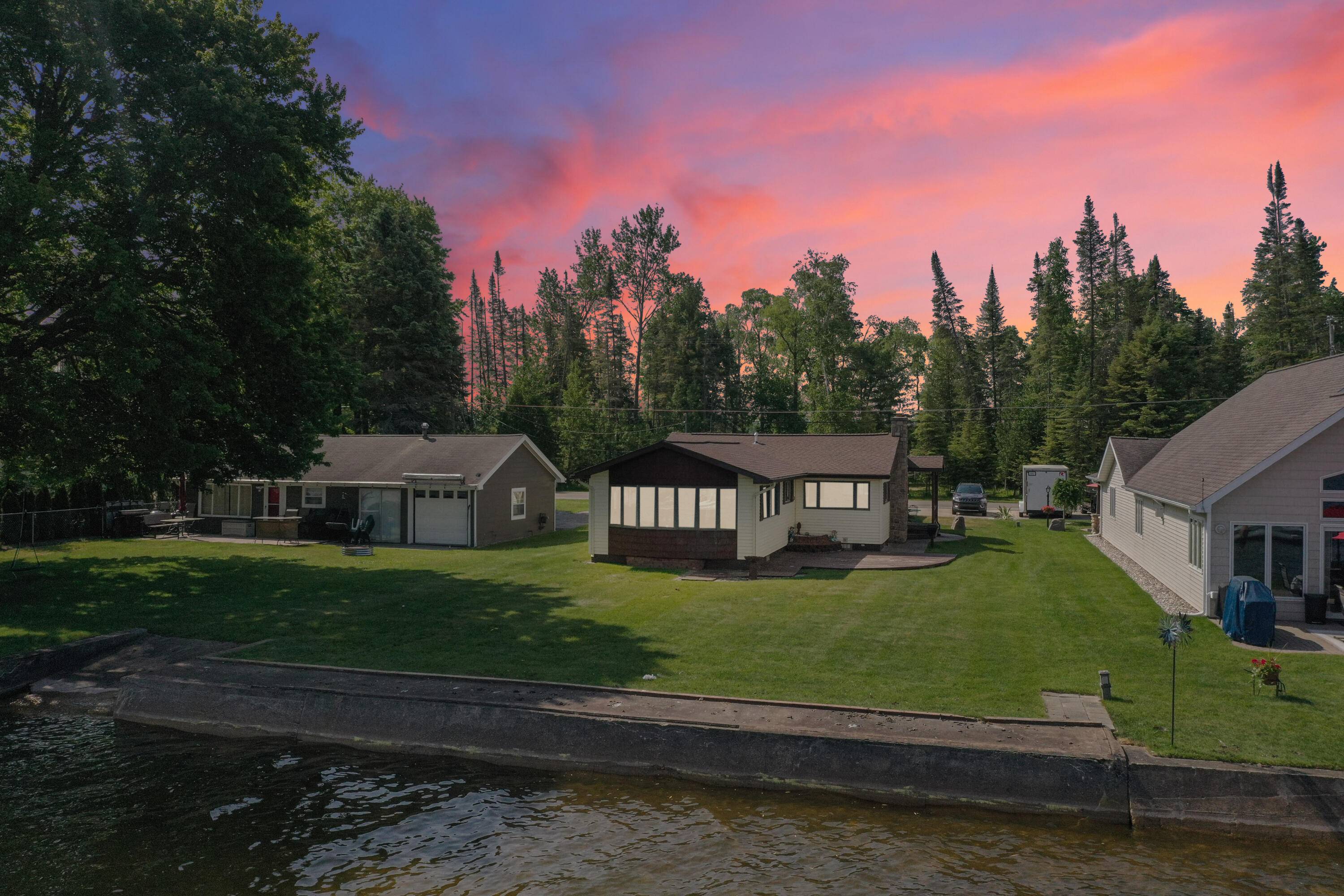1020 Iroquois AVE, Prudenville, MI 48651