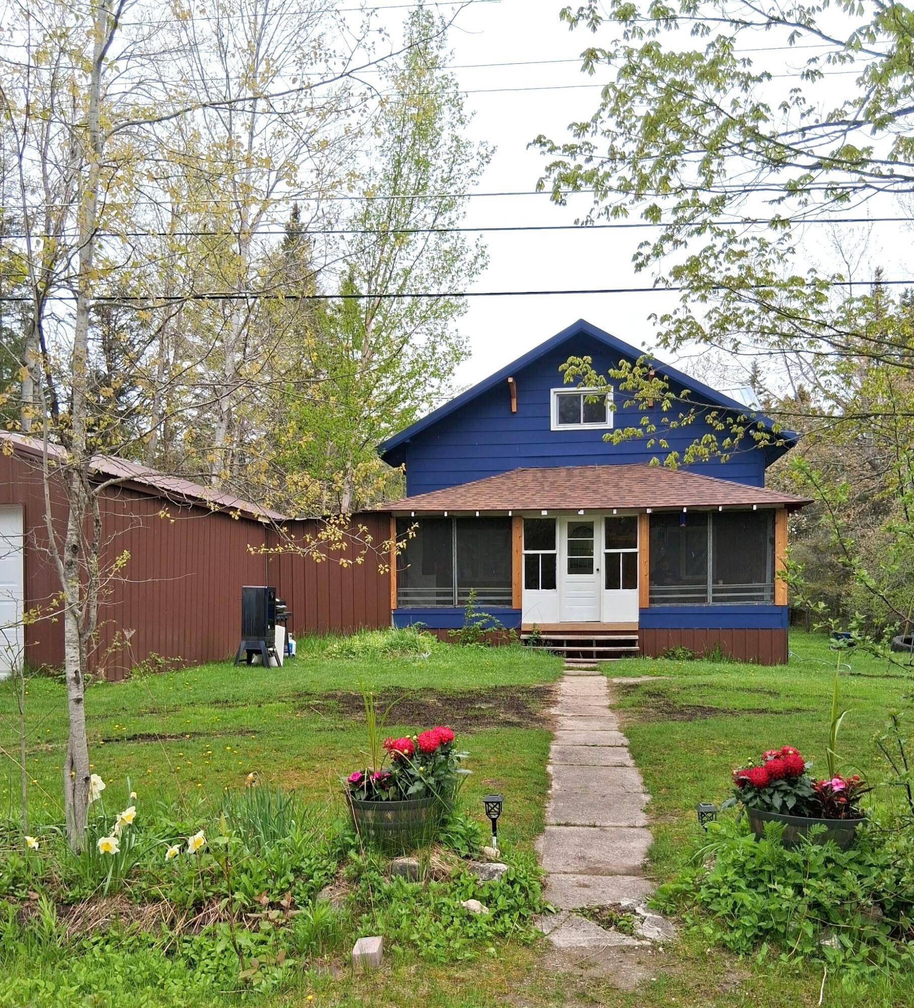3468 W Nye RD, Hessel, MI 49745