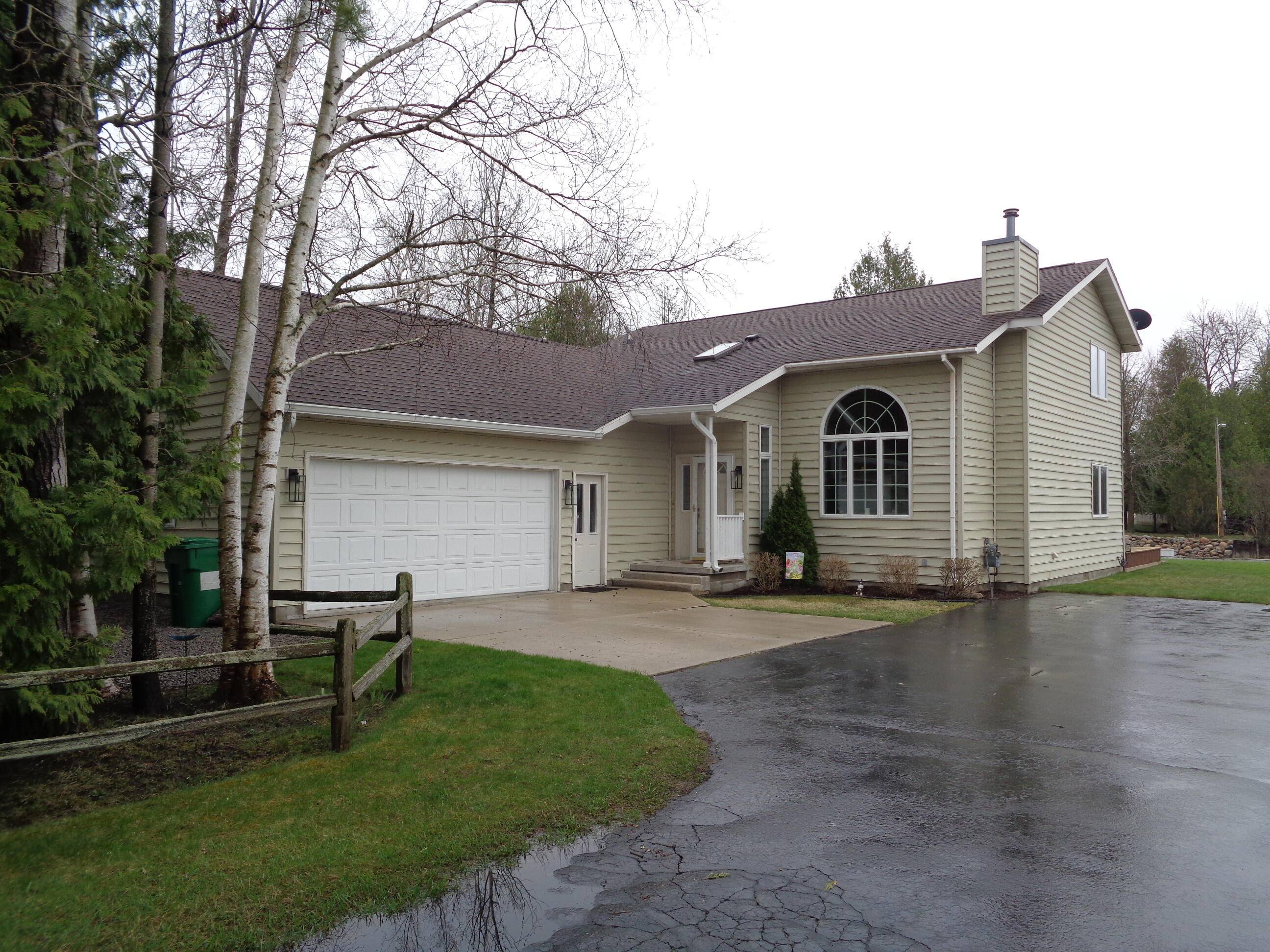 139 Bear Point Road, Alpena, MI 49707