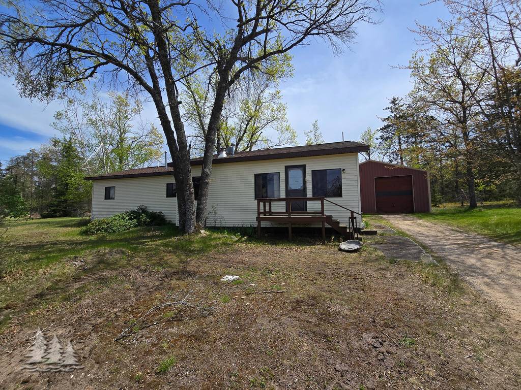 3557 Penn RD, Lewiston, MI 49756
