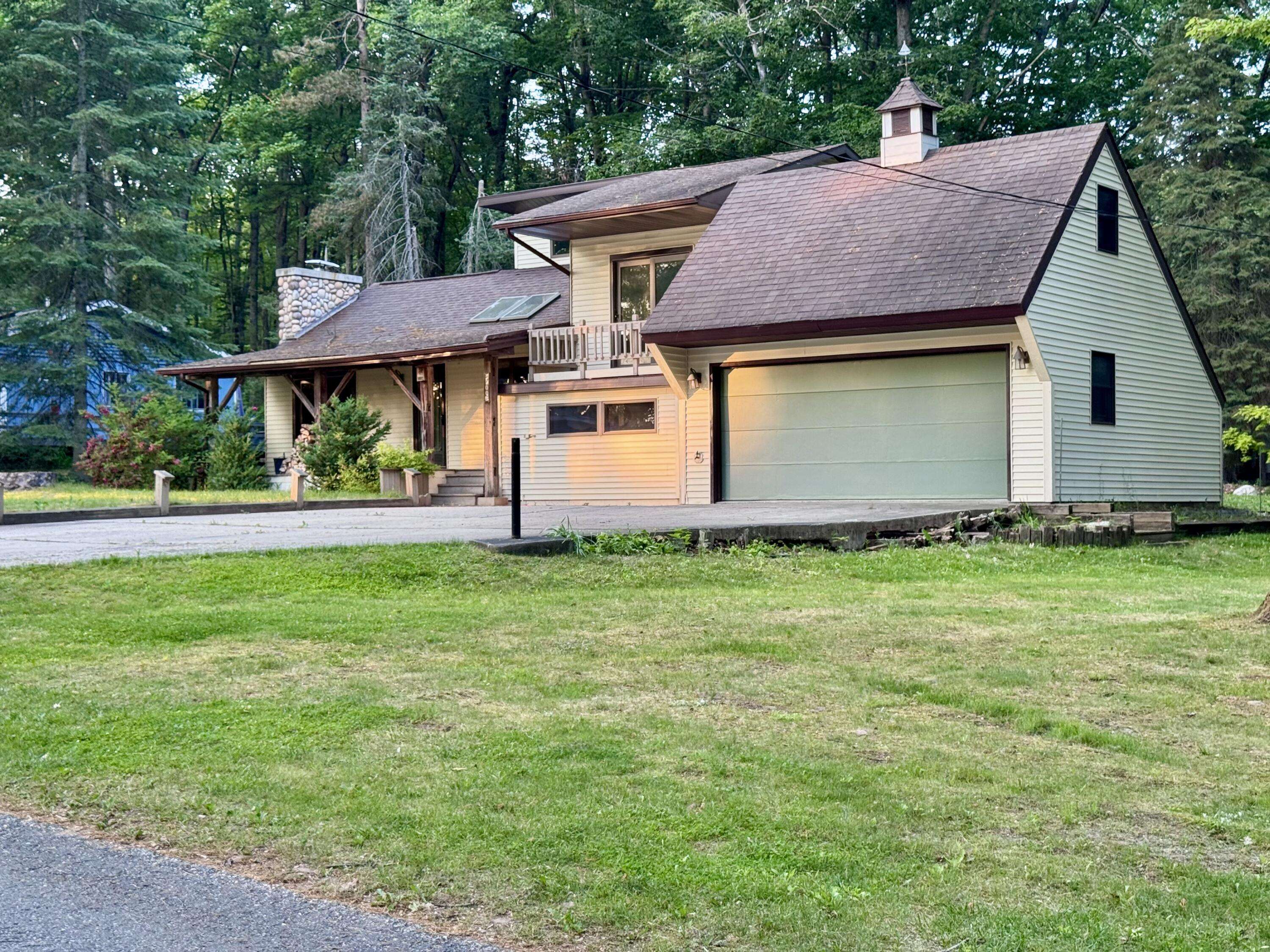 5200 Pine Grove DR, Spruce, MI 48762